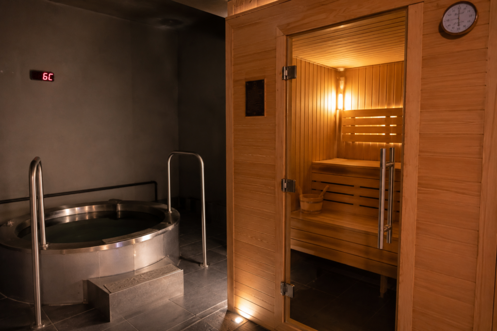 sauna et bain froid